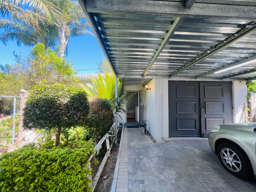 3 Bedroom Property for Sale in Bodorp Western Cape